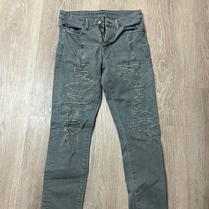 ⭐️American Eagle AirFlex+ Athletic Skinny Ripped Jeans⭐️